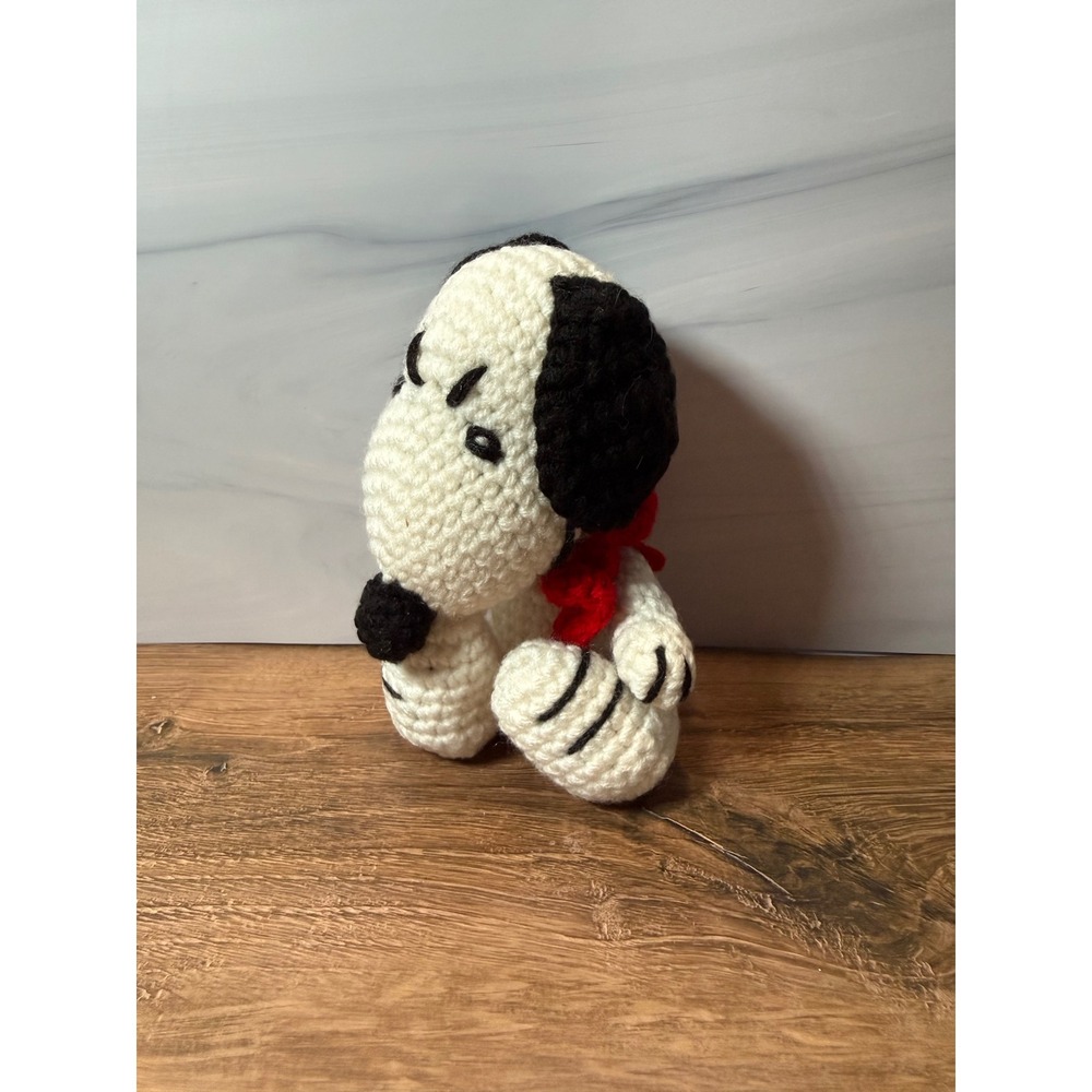 Handmade Snoopy Peanuts Crochet Amigurumi Plush Grumpy Beagle 7 Inch